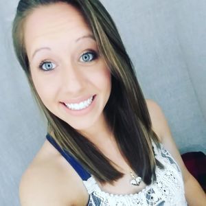 Meet your Posher, Deveney